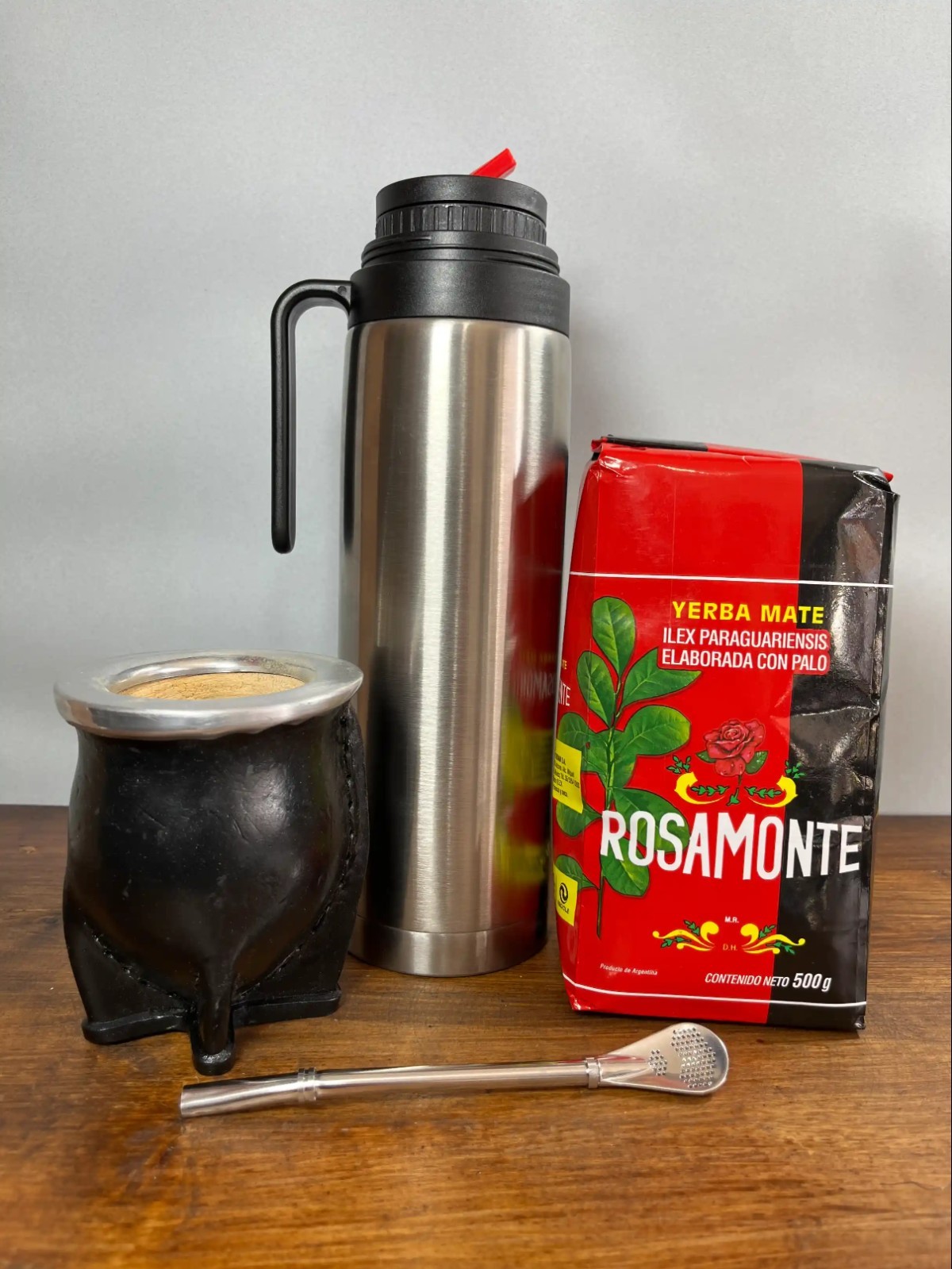 Kit Termo con pico Vertedor + Mate Camionero + Bombilla Acero + Yerba