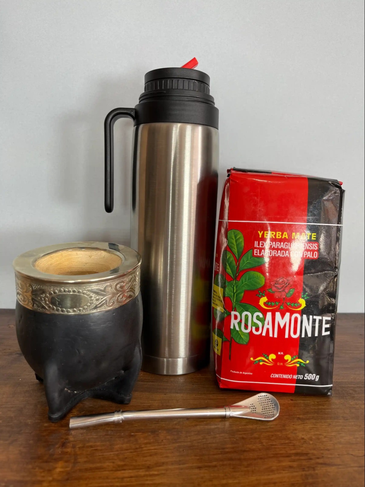 Kit Termo con pico Vertedor + Mate Imperial + Bombilla Acero + Yerba